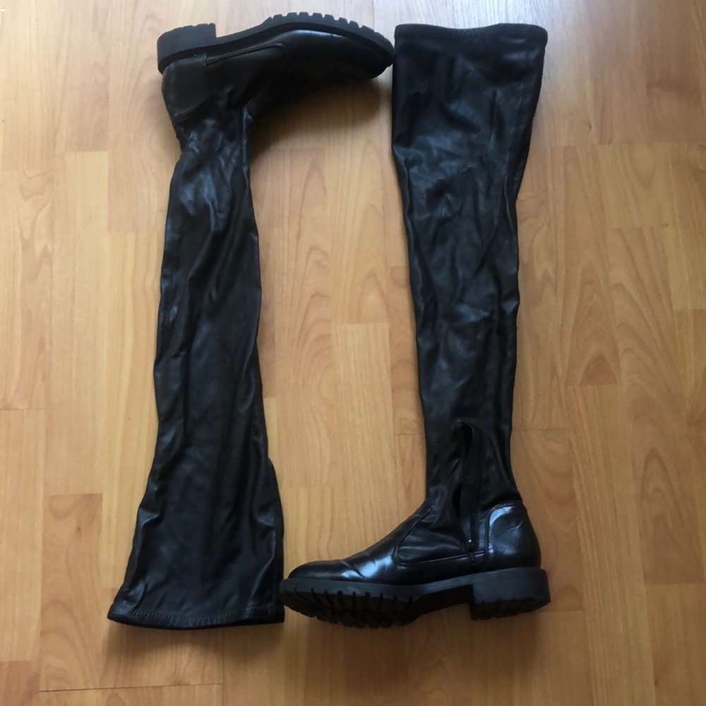 Zara over the knee boots size 9 in Black